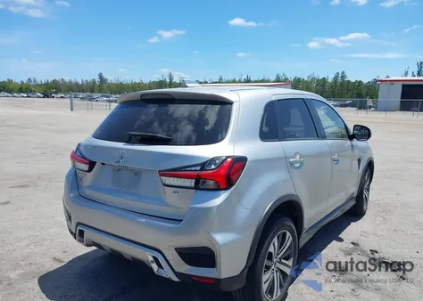 2020 Mitsubishi Outlander Sport 2.0 Se из США, поврежденный, VIN JA4AP4AU8LU023820